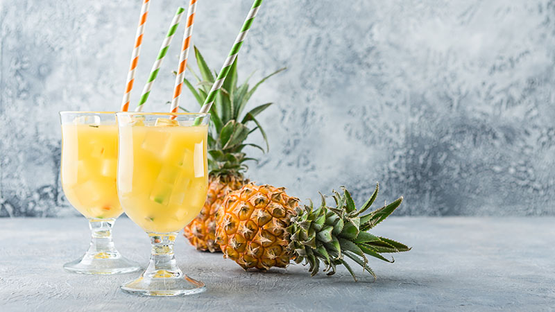 Flannel Cliche Messenger Bag